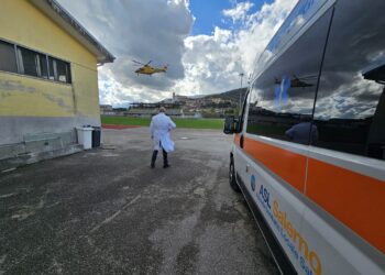 Malore in ufficio ad Atena Lucana: 65enne trasferito in elisoccorso a Vallo della Lucania