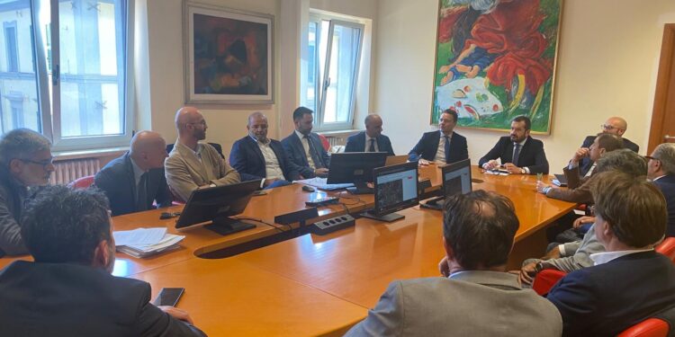Alta Velocità Salerno-Reggio Calabria: nuovo tavolo di concertazione per viabilità e sviluppo nel lagonegrese