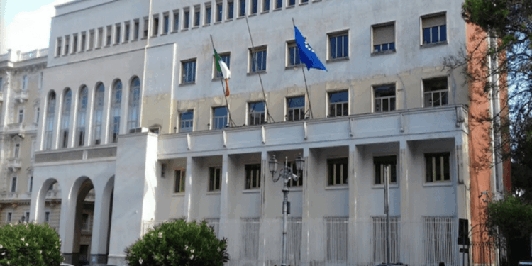 Dimissioni sindaco di Laurito. Il prefetto sospende il consiglio comunale e nomina il commissario