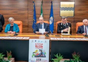 Basilicata, accordo tra Carabinieri, Regione e Ordini professionali per difendere gli anziani dalle truffe