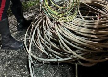 Rubano tre quintali di rame da un impianto sportivo: denunciati anche due salernitani