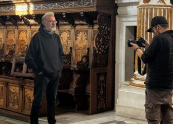 Le telecamere della Rai tornano in Certosa: il “Provinciale” tra spiritualità e paesaggio con Franco Arminio