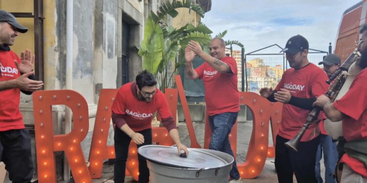 Ragù Day: buona la prima di Casa Surace a Napoli, si replica a dicembre a Sala Consilina