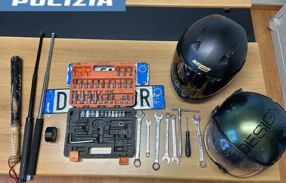 Tentato furto di uno scooter a Cava de’ Tirreni: tre giovani denunciati dalla Polizia di Stato