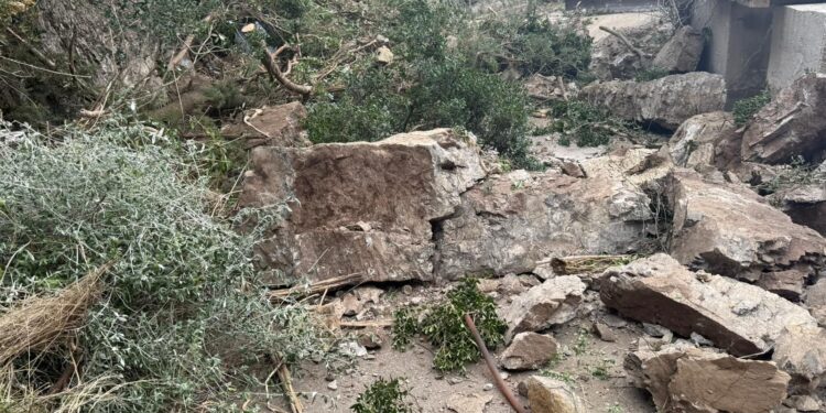 Cetara, prorogata fino alle 20 la chiusura della SS163 Amalfitana per disgaggio dei massi pericolanti