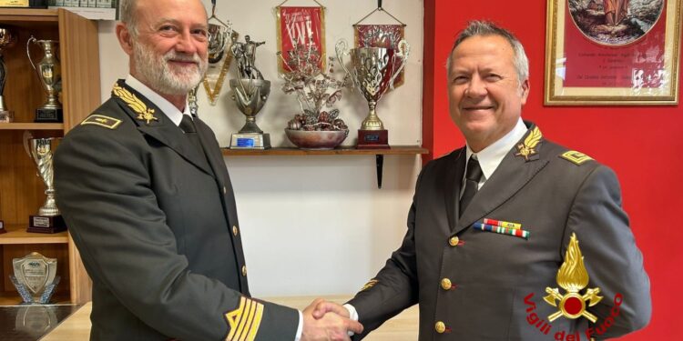 Vigili del Fuoco, Salerno saluta Massimo Silvestrini: va in pensione il Primo Dirigente dopo 31 anni di servizio