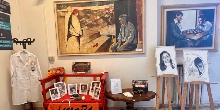 La panchina rossa di Elisa Claps ospitata nella sede della Provincia di Potenza