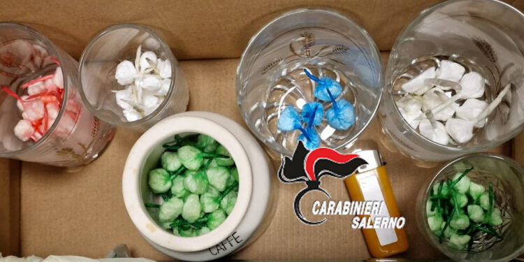 Operazione dei Carabinieri a Salerno: trovato con cocaina e crack, scatta l’arresto