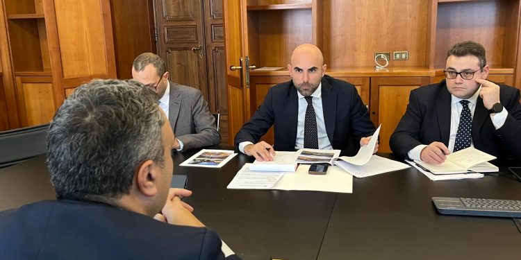 “Trivelle operative, avanti spediti sull’AV Salerno–Reggio e via libera allo svincolo di Eboli”. Il punto del Sottosegretario Ferrante e di RFI