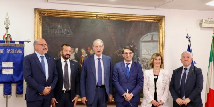 La Giunta della Basilicata fa i conti con il 2025: sanità, cantieri e imprese, il bilancio degli assessori dopo Bardi