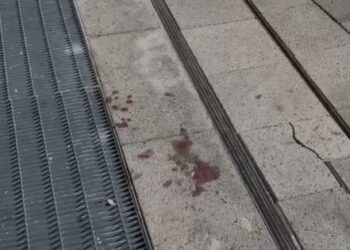 Salerno, 15enne pestato sotto Piazza della Libertà: continuano le indagini