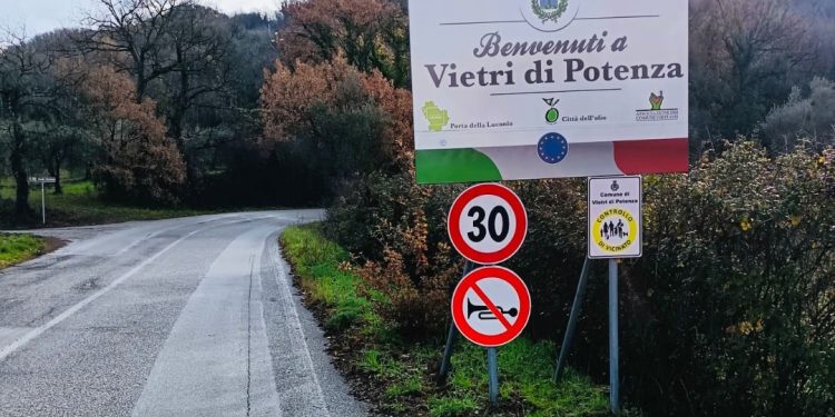 Al via il controllo di vicinato a Vietri di Potenza: installata anche l’apposita segnaletica