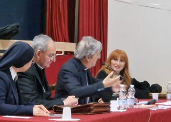 A Teggiano in centinaia al convegno pastorale “Una chiesa che cammina insieme”