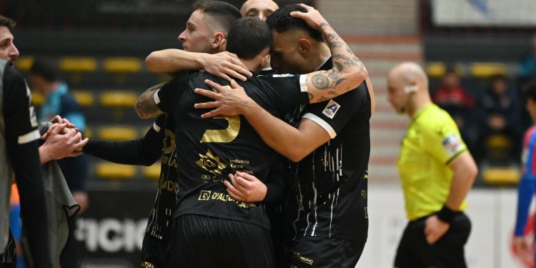 Sporting Sala Consilina, prova di forza a Catania: pari che vale fiducia e consapevolezza