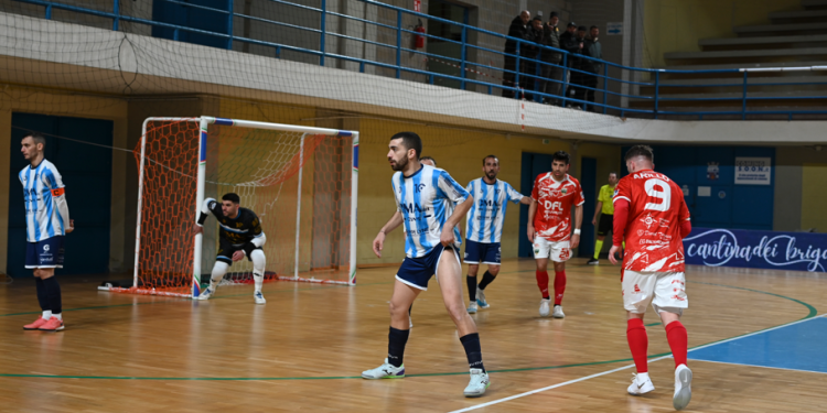 Sporting Sala Consilina supera il Just Mola e accede ai quarti di Coppa della Divisione
