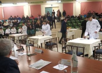 Decine di studenti salernitani all’istituto “Sacco” di Sant’Arsenio per la IV edizione di “Stili e tecniche di servizio”