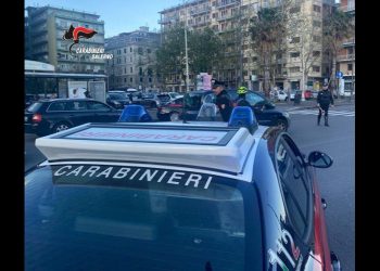 Salerno, sicurezza stradale: controlli dei Carabinieri nel salernitano, venti sanzioni per mancata revisione