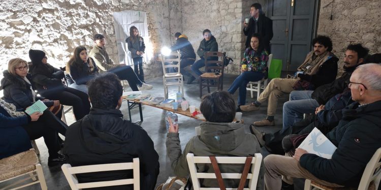 Lungo il Tanagro parte il progetto di lettura condivisa con l’associazione “Auletta Casa Mia”