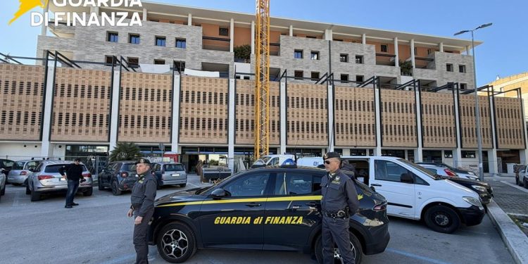 Sei persone indagate per la realizzazione di un complesso immobiliare abusivo in centro a Matera