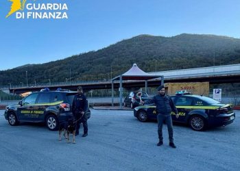 Lauria, arrestato con 100 grammi di hashish: blitz della Guardia di Finanza