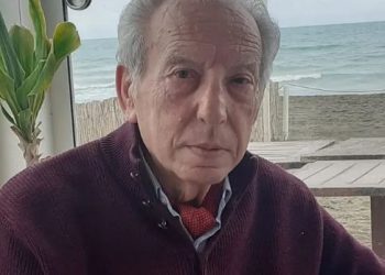 Il poeta Elio Pecora, originario di Sant’Arsenio, riceve il vitalizio Bacchelli: “Una sorpresa, ne sono grato”
