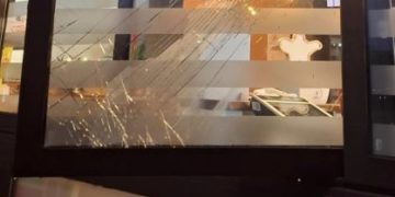 Raid notturno in un bar dell’area mercatale di Agropoli: ladro in fuga