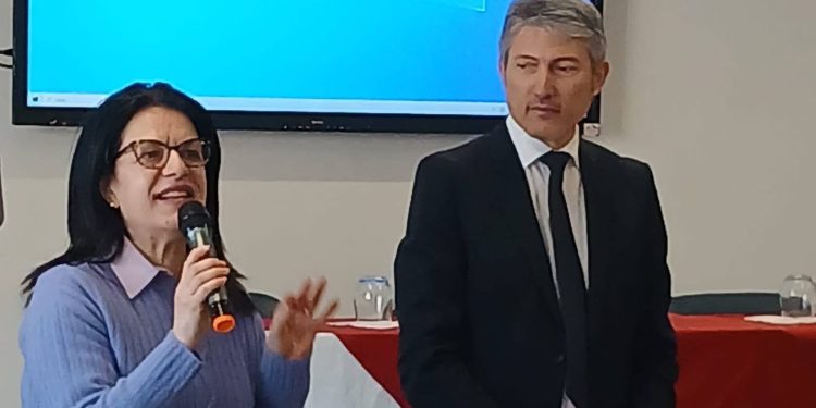 Grande entusiasmo all’Istituto Omnicomprensivo “Sacco” di Sant’Arsenio per l’incontro con il dott. Tommaso Pellegrino