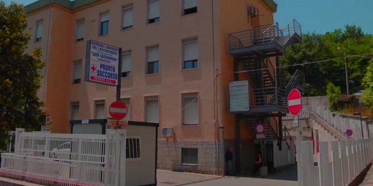 Latronico e Spera in visita all’ospedale di Lagonegro dopo la morte di Francesca