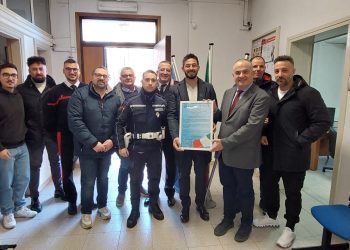 Il brigadiere Chirichella saluta la caserma di Polla dopo 15 anni. I ringraziamenti del sindaco