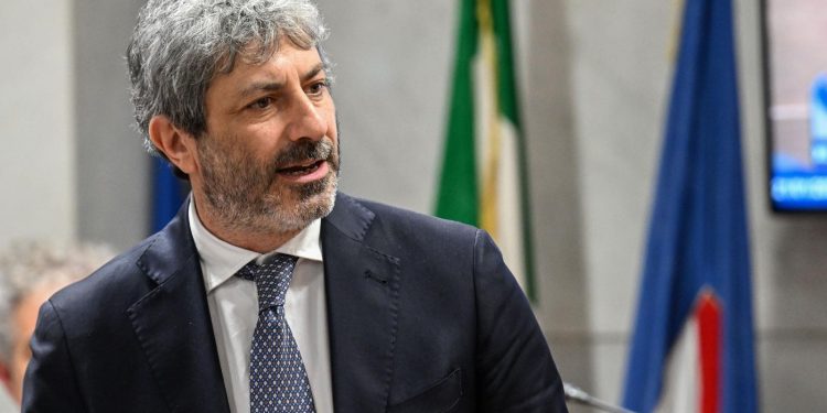 Il Presidente Fico incontra direttori ASL Campane. Focus su Case e Ospedali di comunità