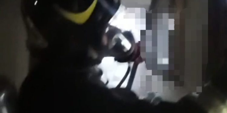 Incendio in appartamento a Pastena: Vigili del Fuoco in azione
