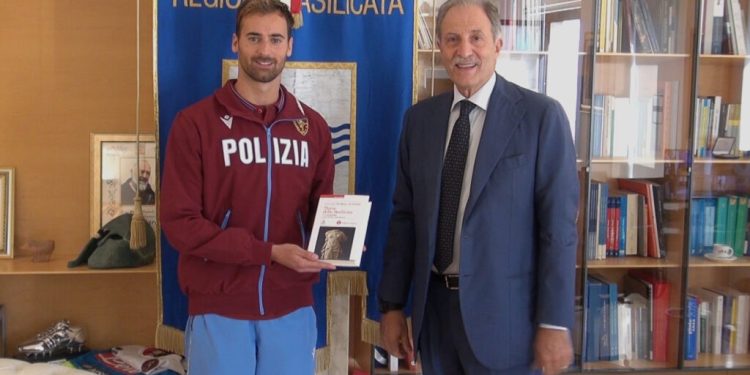 Coppa del mondo di nuoto, il lucano Domenico Acerenza torna sul podio dopo l’infortunio