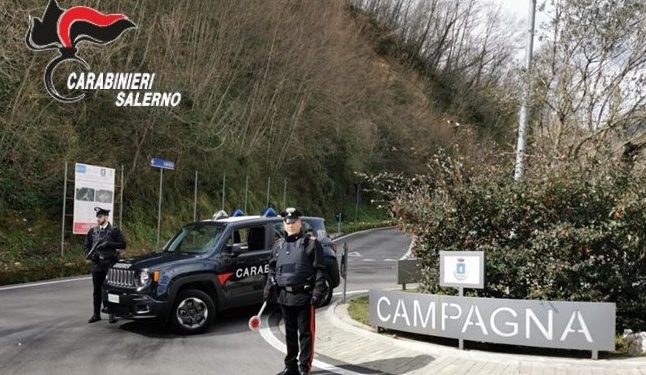 Ruba in una casa a Campagna, ma viene fermato ed arrestato