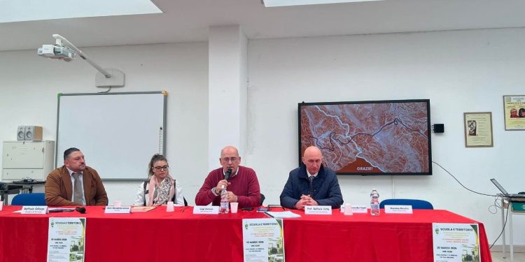 Rigenerazione delle aree interne: confronto a Brienza sull’ex ferrovia Calabro-Lucana
