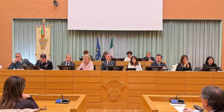 A Potenza vertice in Prefettura su disagio giovanile e legalità nelle scuole: nasce un Tavolo permanente