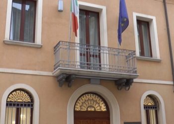 Il Tar annulla daspo urbano a minorenne, non avrebbe partecipato alla rissa davanti al McDonald’s di Potenza