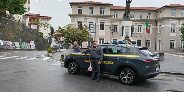 Controlli antidroga nel Potentino: sequestri e segnalazioni tra Lauria e Maratea