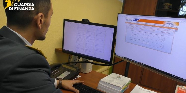 Frode fiscale milionaria, coinvolte le province di Potenza e Napoli: 11 imprenditori indagati