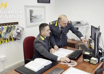 Maxi frode fiscale in Campania: giro da 166 milioni nella logistica, sequestri per oltre 30 milioni e 29 indagati