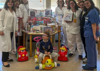 Dal Vallo di Diano i doni per la Pediatria del “Gemelli” di Roma. “Grazie a mamma Stefania per il contributo”