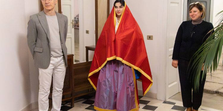 Il Museo Insteia si arricchisce con l’antico abito nuziale di Polla