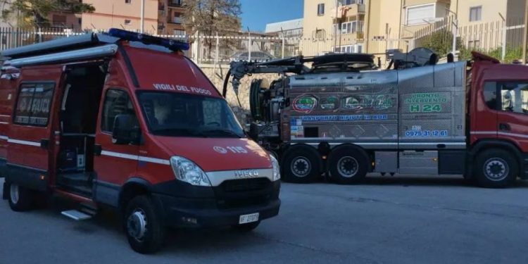 Tracce di idrocarburi nelle acque di deflusso a Potenza: sequestrato distributore di carburante