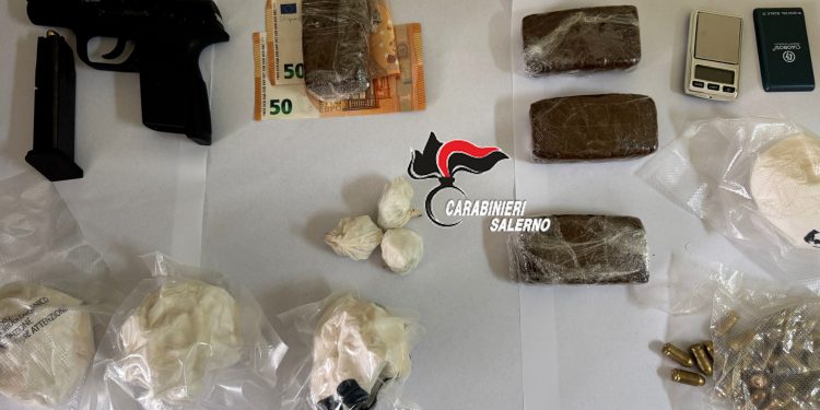 Contrasto allo spaccio di stupefacenti: due arresti nel Salernitano