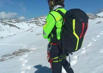 Due escursionisti salernitani in difficoltà sul Cervati: salvati