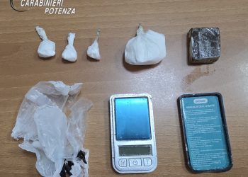 Controlli antidroga dei Carabinieri a Senise: un arresto e una denuncia