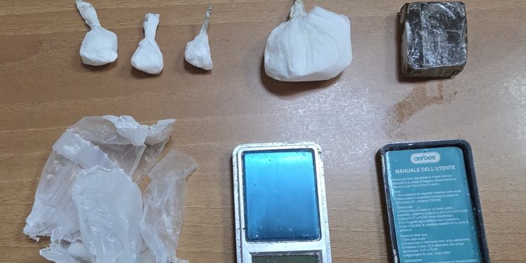 Controlli antidroga dei Carabinieri a Senise: un arresto e una denuncia