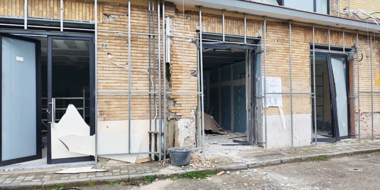 Boato nella notte a Cava de’ Tirreni: esplosione in un locale sveglia intero quartiere