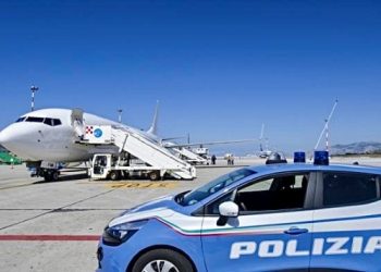 Contrasto all’immigrazione irregolare: continua il piano di rimpatri della Questura di Salerno