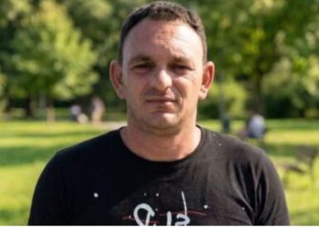 Vincenzo, ucciso da una lastra di metallo. Aveva 38 anni ed è la seconda vittima di un incidente sul lavoro in 48 ore nel salernitano