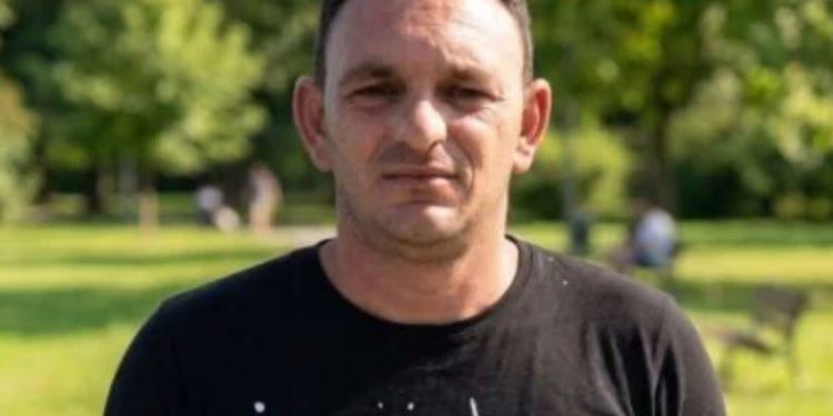 Vincenzo, ucciso da una lastra di metallo. Aveva 38 anni ed è la seconda vittima di un incidente sul lavoro in 48 ore nel salernitano